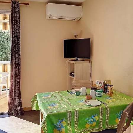 Apartman 28m Ideal For A Golf Stay!